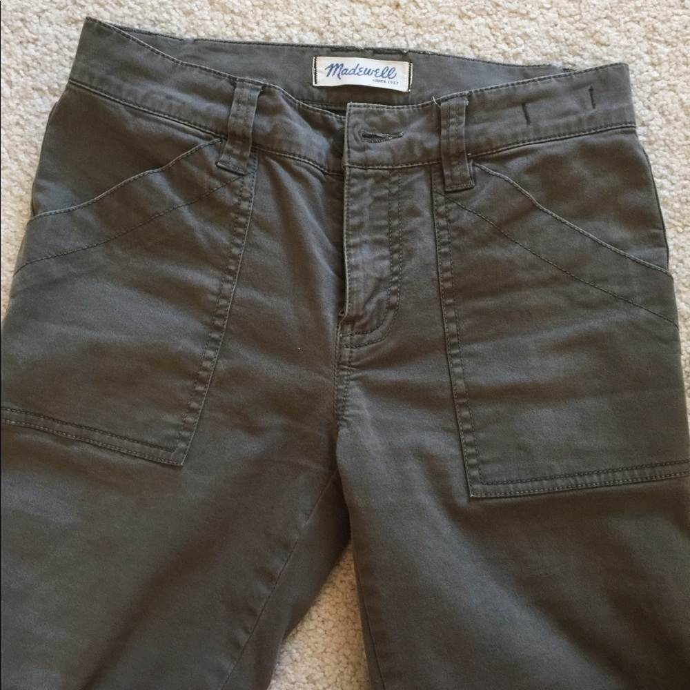 Madewell green skinny zipper bottom pants